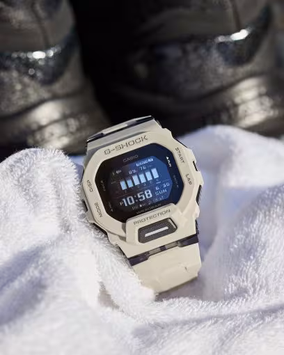 Casio G-SHOCK GBD-200UU-9 (GBD-200UU-9DR) – photo 2