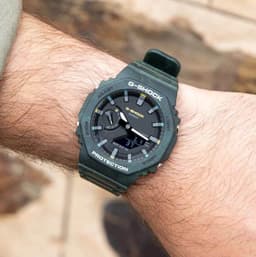 Casio G-SHOCK GA-2100FR-3A – photo 2