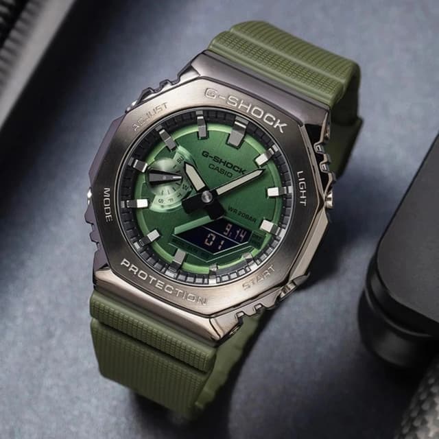 Casio G-SHOCK GM-2100B-3A
