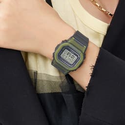Casio G-SHOCK GMD-S5610RS-8 (GMD-S5610RS-8DR) – photo 2