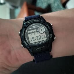 Casio W-220HF-2AV (W-220HF-2AVDF) – photo 2